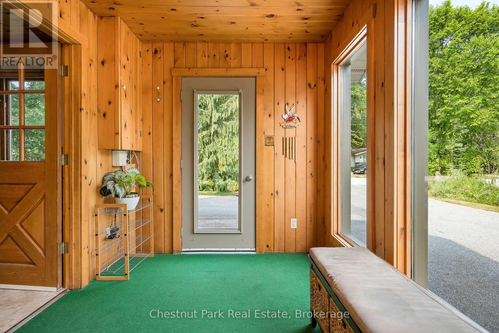 119 Martin Grove, Blue Mountains, Ontario  L9Y 0N5 - Photo 7 - X12340579