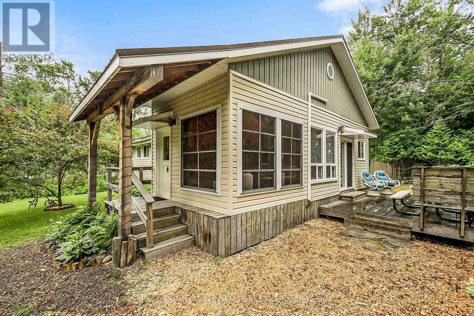 1009 KIRBYS BEACH ROAD W, Bracebridge, Ontario