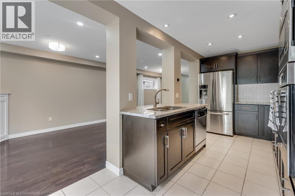 448 Starwood Drive, Guelph, Ontario  N1E 0L6 - Photo 4 - 40759555