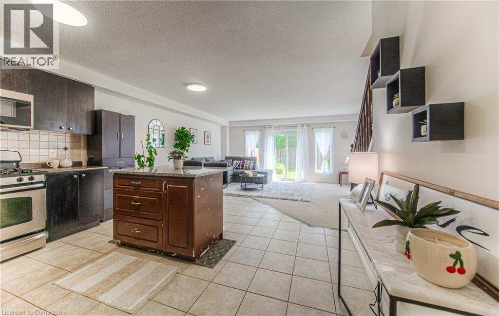 1332 Countrystone Drive, Kitchener, Ontario  N2N 3R9 - Photo 7 - 40759959