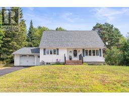 25 EAGLE LAKE ROAD, South River, Ontario
