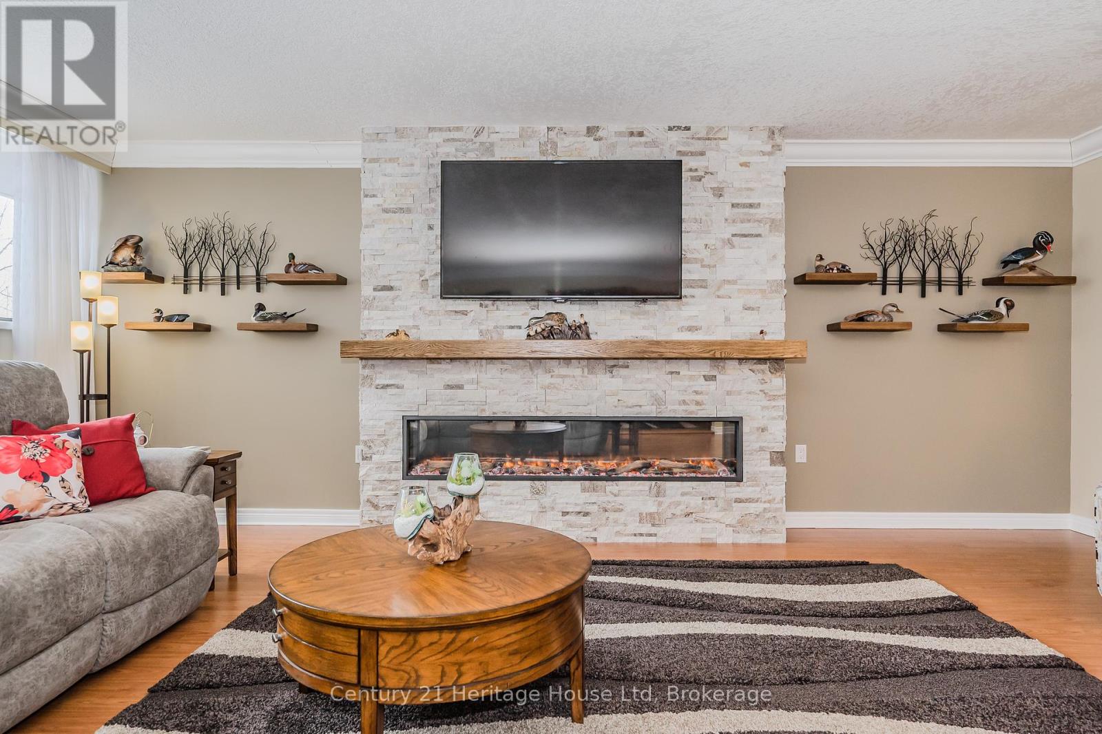 306 - 93 WESTWOOD ROAD, Guelph, Ontario