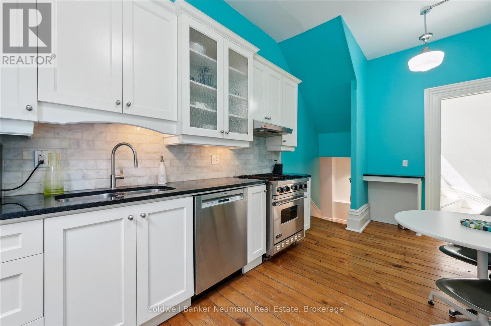 36 Waterloo Avenue, Guelph, Ontario  N1H 3H5 - Photo 25 - X12341966