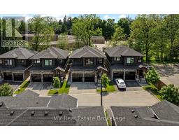 34 CREEKSIDE TERRACE PRIVATE, Centre Wellington, Ontario
