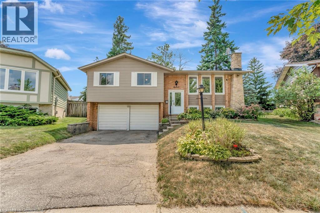 11 Brassey Court, Kitchener, Ontario  N2P 1J2 - Photo 1 - 40760007