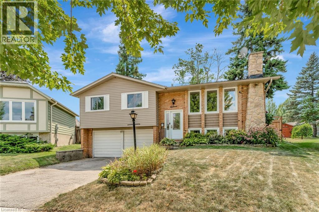 11 Brassey Court, Kitchener, Ontario  N2P 1J2 - Photo 2 - 40760007