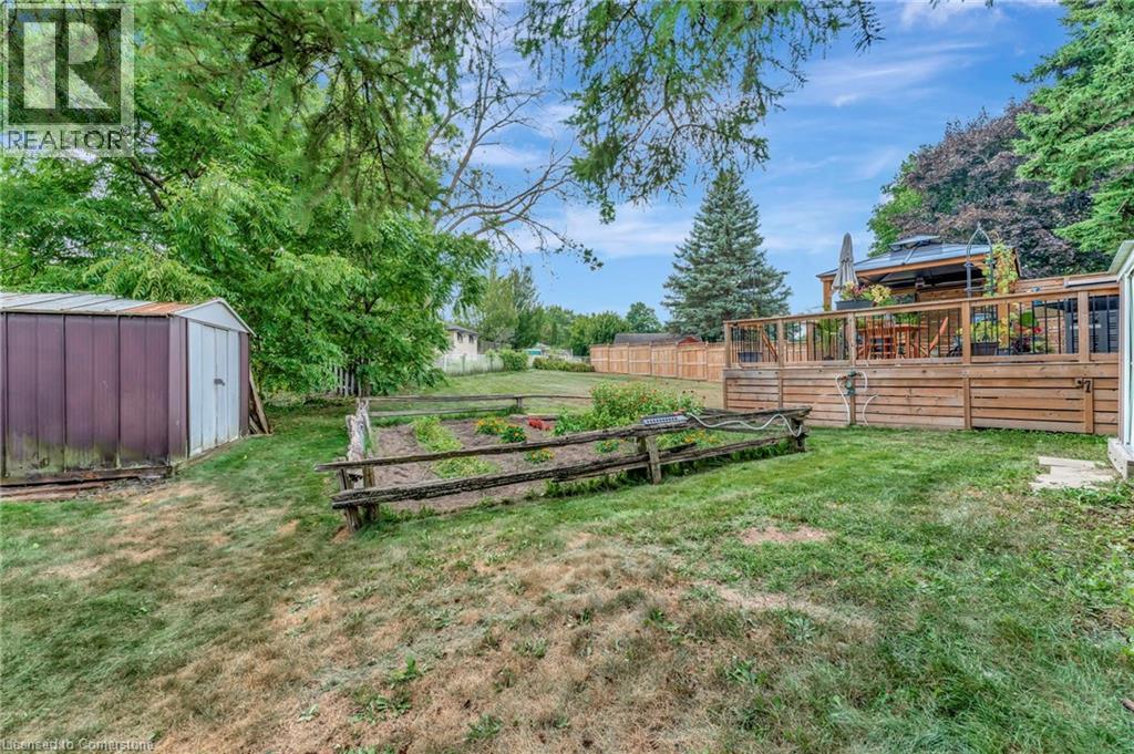 11 Brassey Court, Kitchener, Ontario  N2P 1J2 - Photo 32 - 40760007