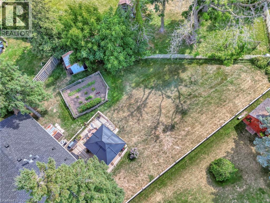 11 Brassey Court, Kitchener, Ontario  N2P 1J2 - Photo 34 - 40760007