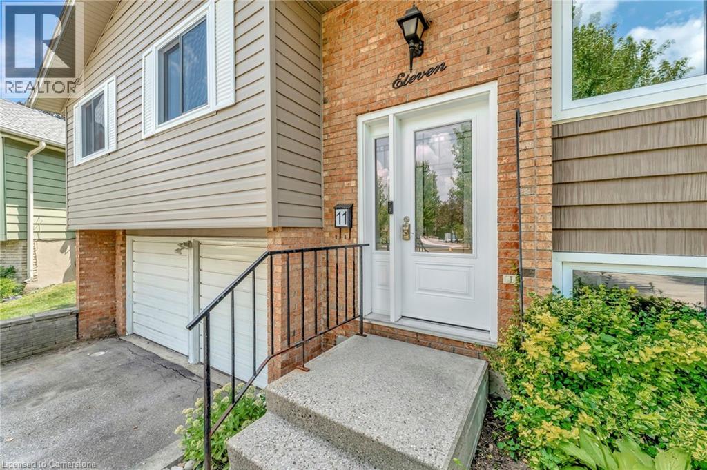 11 Brassey Court, Kitchener, Ontario  N2P 1J2 - Photo 4 - 40760007