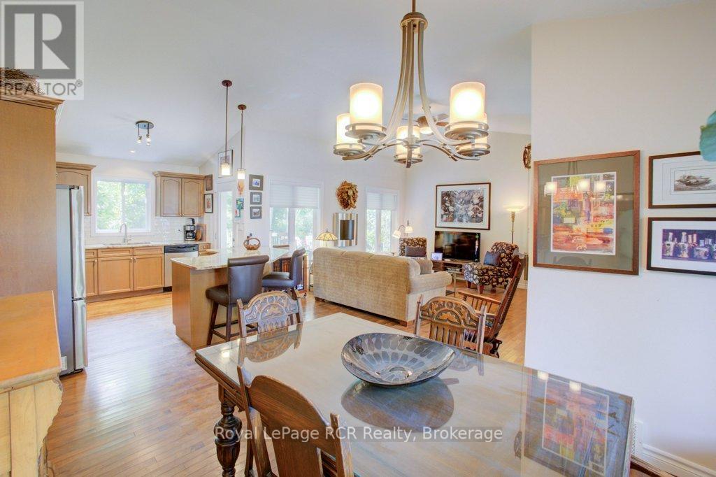 320 Durham Street W, Wellington North, Ontario  N0G 2L1 - Photo 19 - X12343522