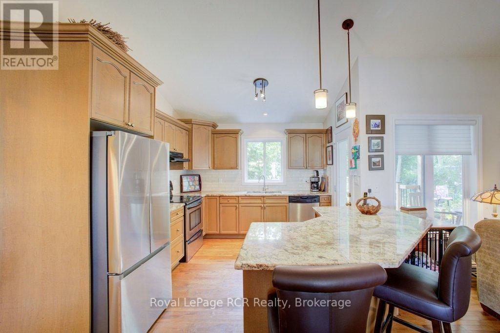 320 Durham Street W, Wellington North, Ontario  N0G 2L1 - Photo 21 - X12343522