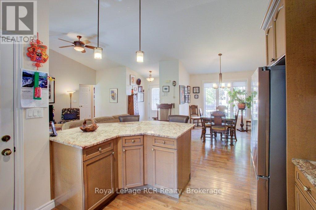 320 Durham Street W, Wellington North, Ontario  N0G 2L1 - Photo 24 - X12343522