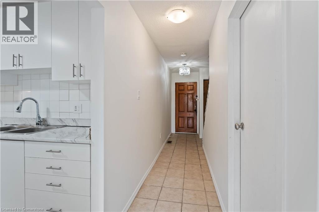 33 Rochelle Avenue Unit# 60, Hamilton, Ontario  L8W 1P9 - Photo 5 - 40757661