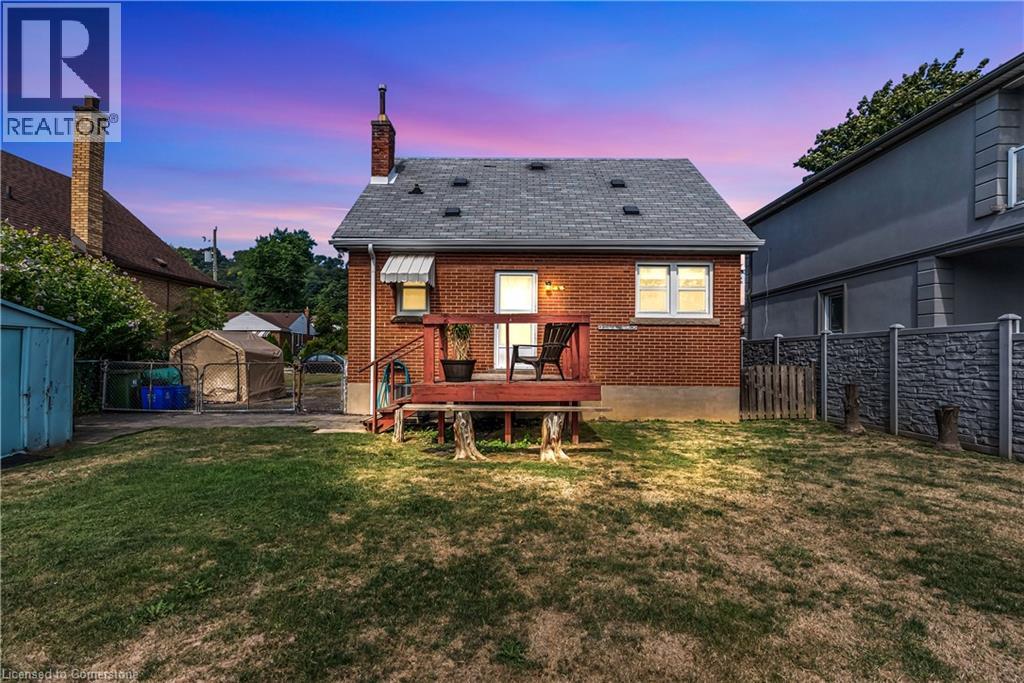 59 Cloverdale Avenue, Hamilton, Ontario  L8K 4M2 - Photo 2 - 40760369