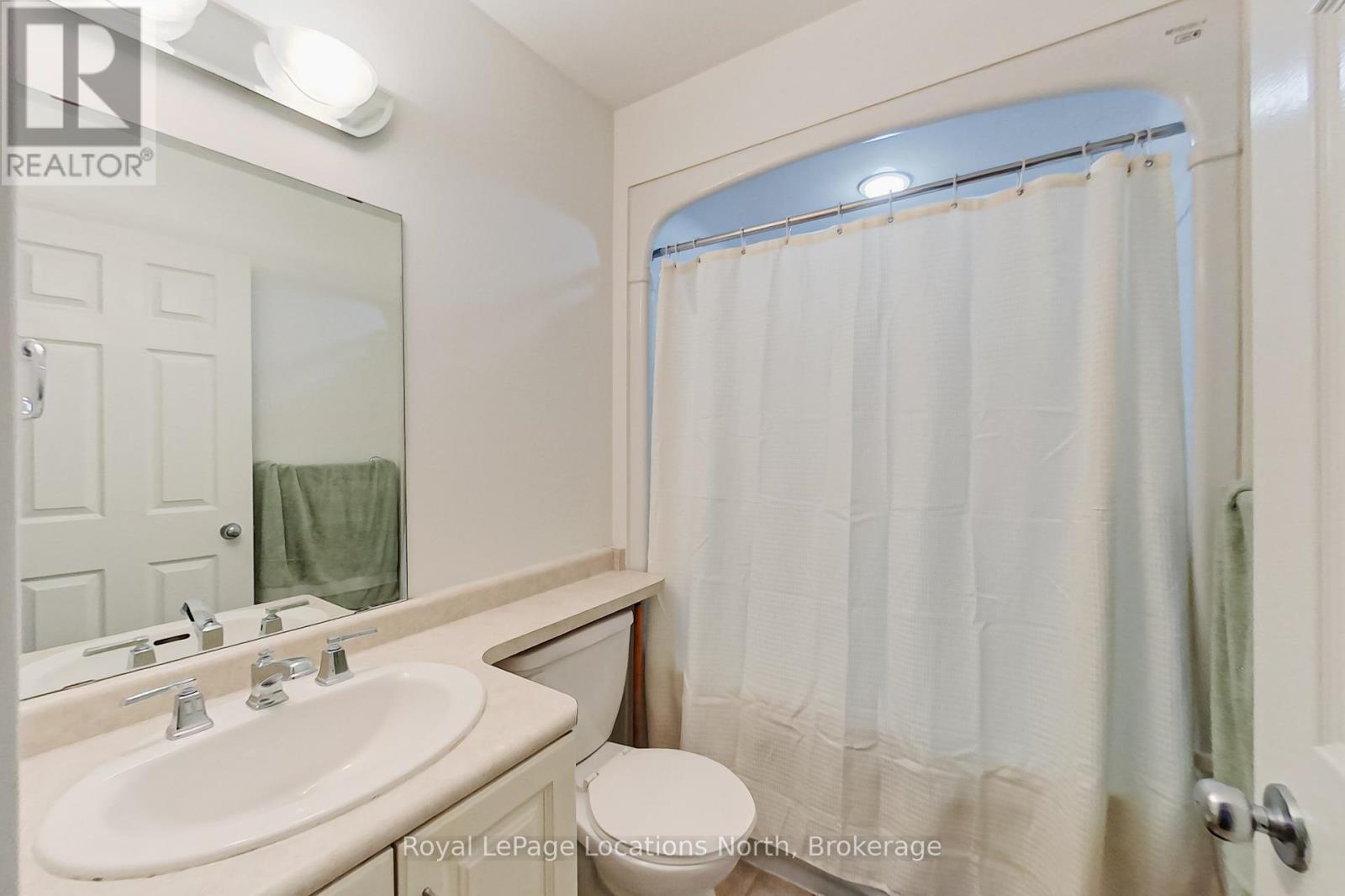 104 - 10 Bay Street E, Blue Mountains, Ontario  N0H 2P0 - Photo 26 - X12344007