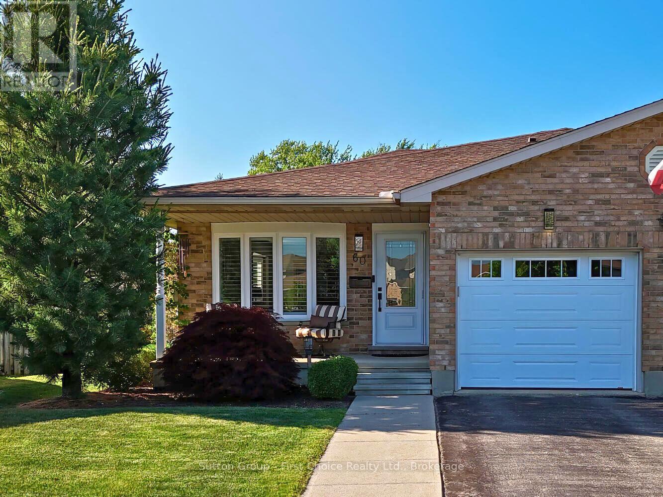 60 Bell Court, Stratford, Ontario  N5A 7W8 - Photo 1 - X12344084