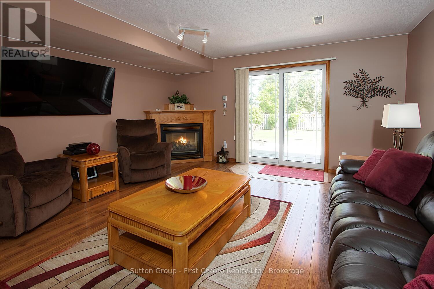 60 Bell Court, Stratford, Ontario  N5A 7W8 - Photo 18 - X12344084
