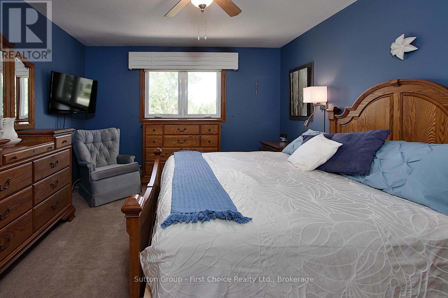 60 Bell Court, Stratford, Ontario  N5A 7W8 - Photo 25 - X12344084