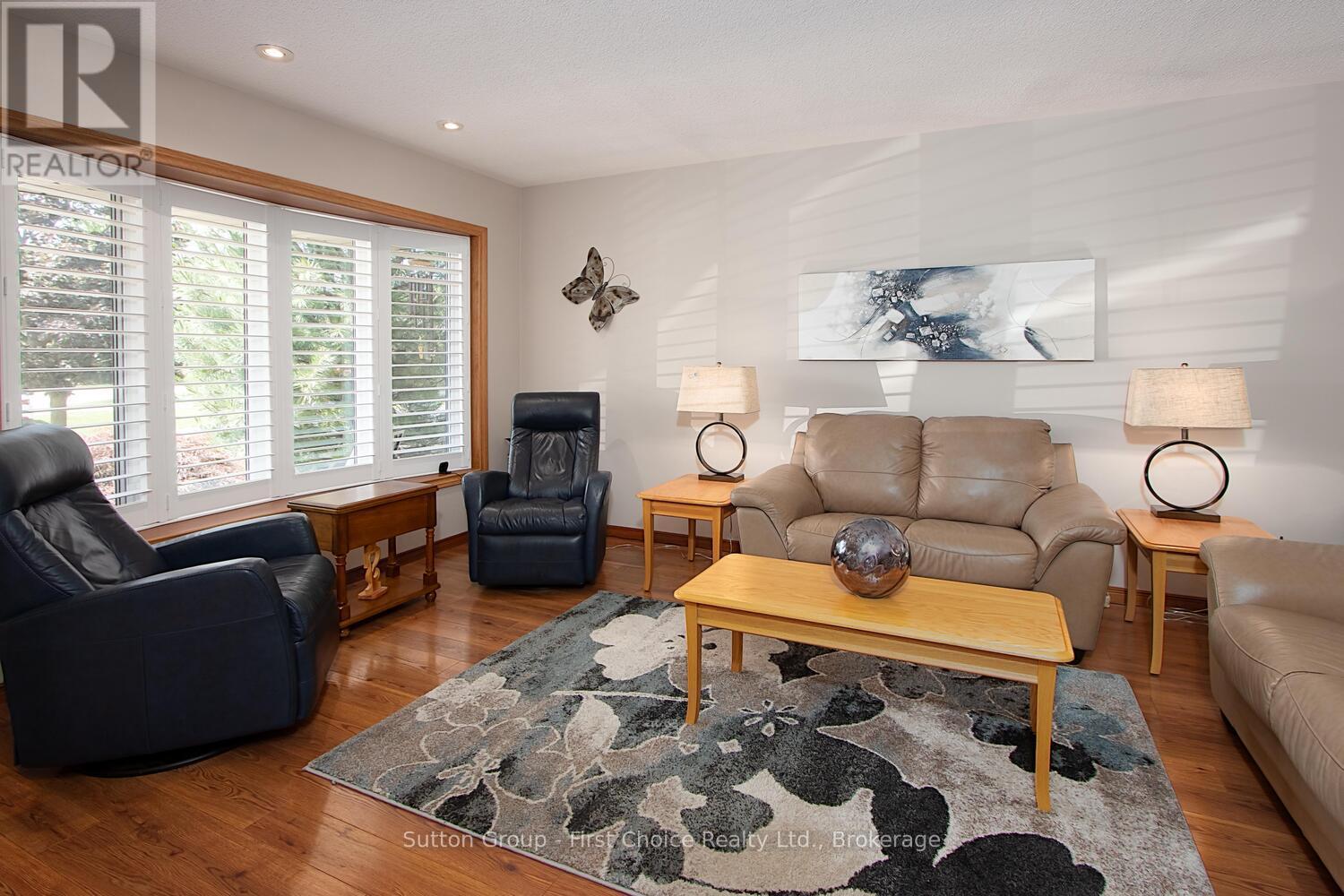 60 Bell Court, Stratford, Ontario  N5A 7W8 - Photo 7 - X12344084