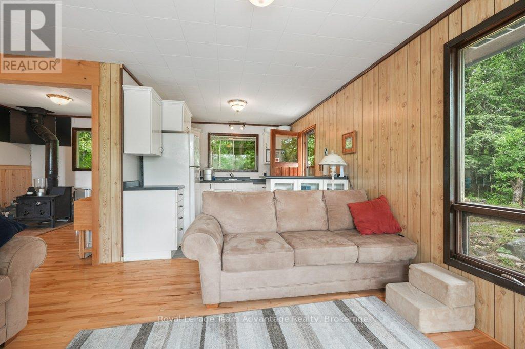32 Island 65c, Carling, Ontario  P0G 1G0 - Photo 22 - X12344320