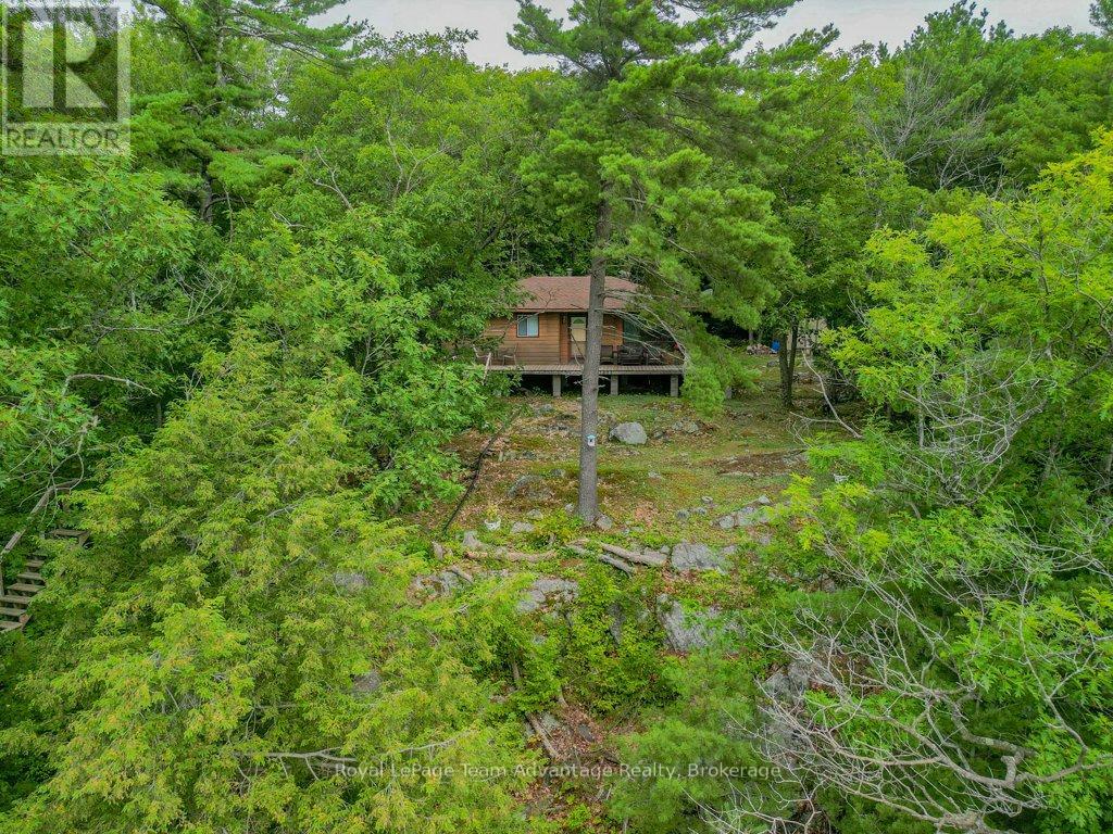 32 Island 65c, Carling, Ontario  P0G 1G0 - Photo 35 - X12344320