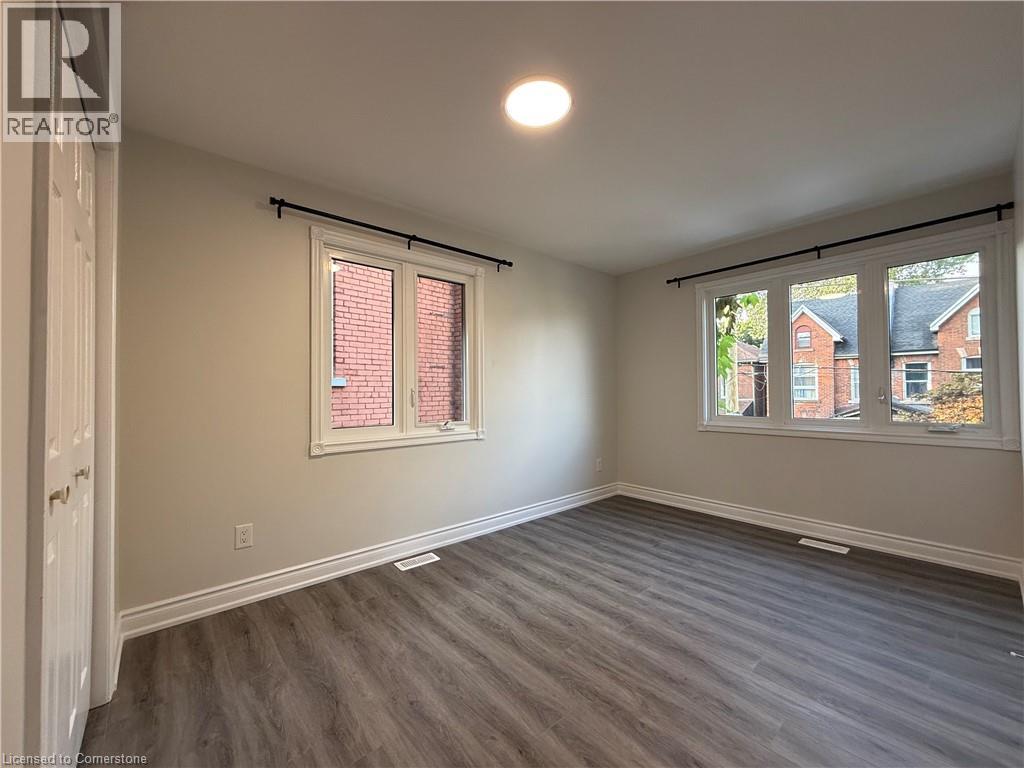 87 Peter Street, Hamilton, Ontario  L8R 1T5 - Photo 12 - 40760225