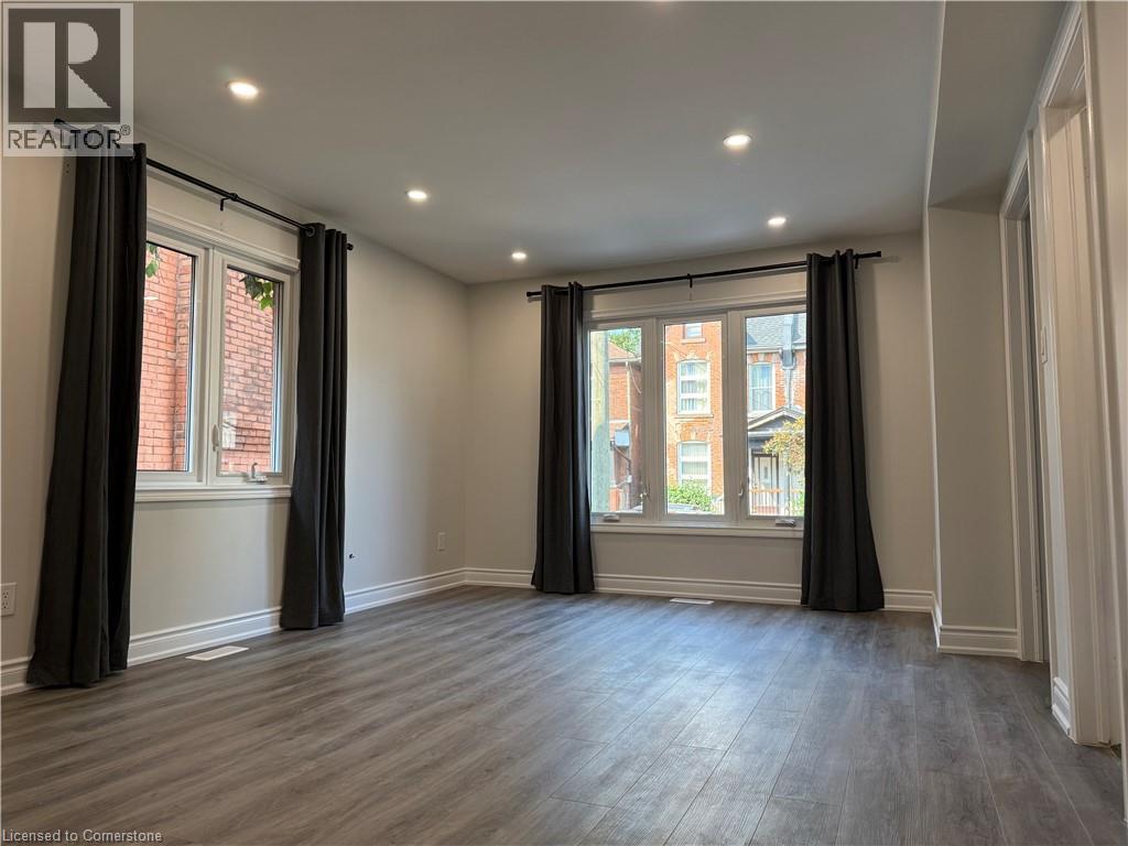 87 Peter Street, Hamilton, Ontario  L8R 1T5 - Photo 7 - 40760225