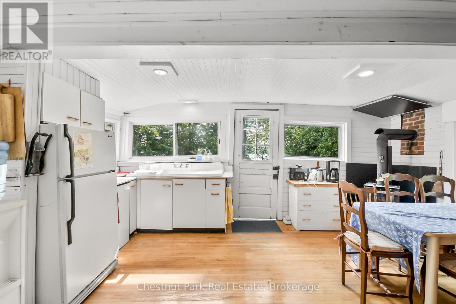 4 Hills Island, Lake Of Bays, Ontario  P0B 1A0 - Photo 16 - X12345010