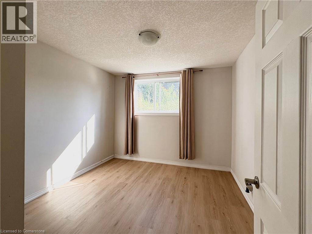 61 Norfolk Avenue Unit# 1, Cambridge, Ontario  N1R 3T7 - Photo 10 - 40760310
