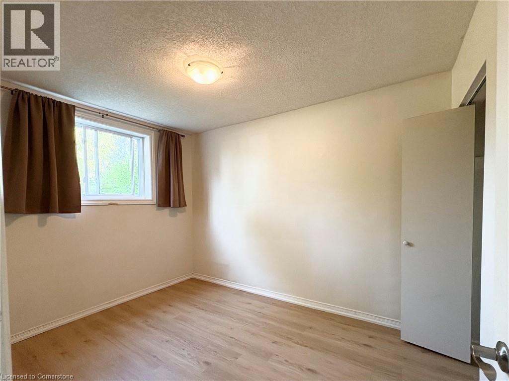 61 Norfolk Avenue Unit# 1, Cambridge, Ontario  N1R 3T7 - Photo 12 - 40760310
