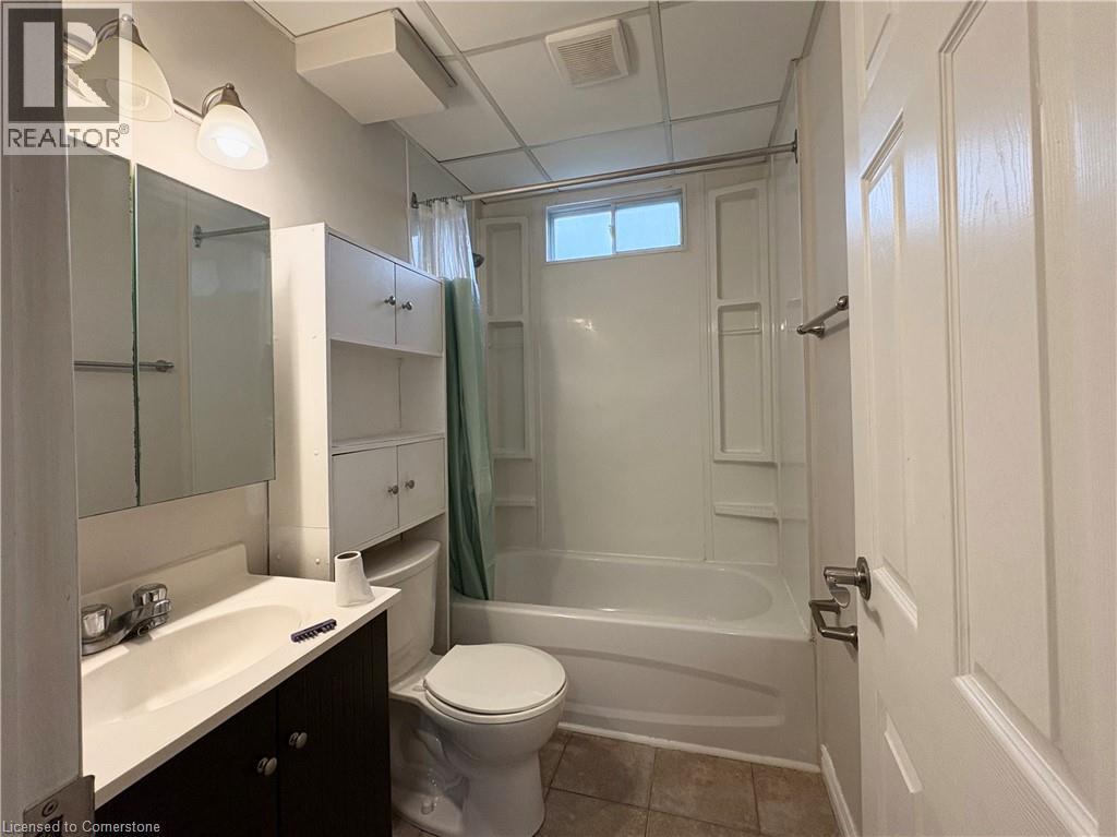 61 Norfolk Avenue Unit# 1, Cambridge, Ontario  N1R 3T7 - Photo 9 - 40760310