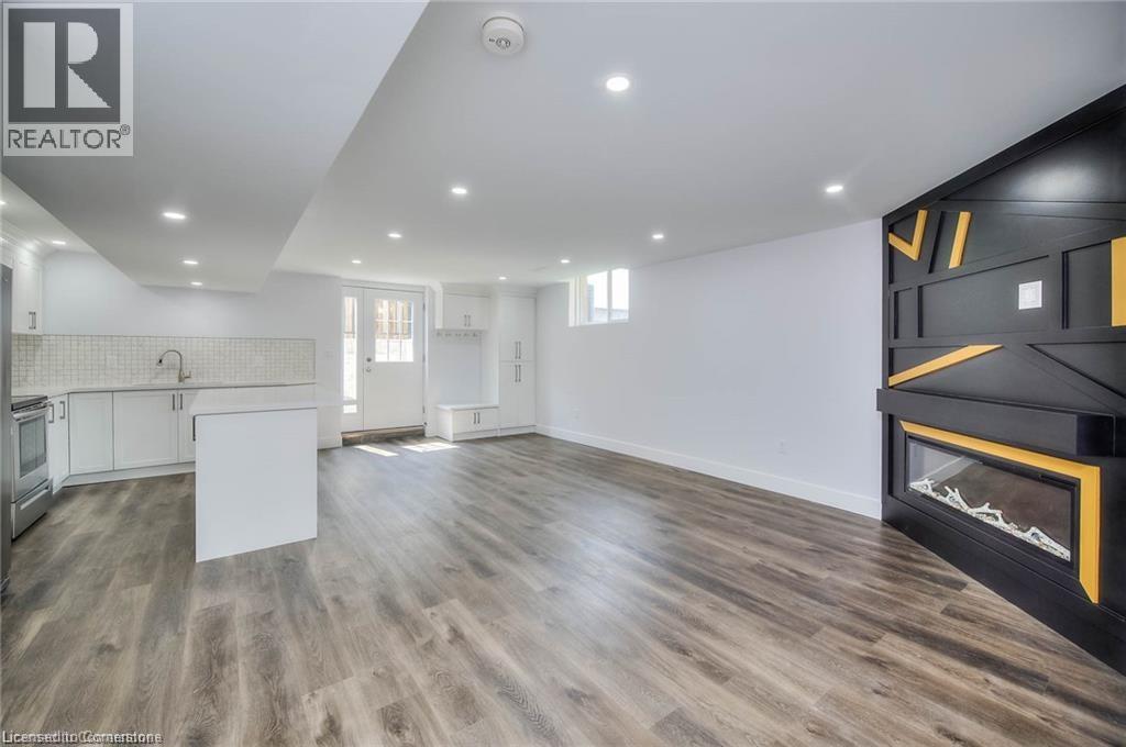 550 Rush Meadow Crescent Unit# Lower, Kitchener, Ontario  N2R 1T1 - Photo 4 - 40759704