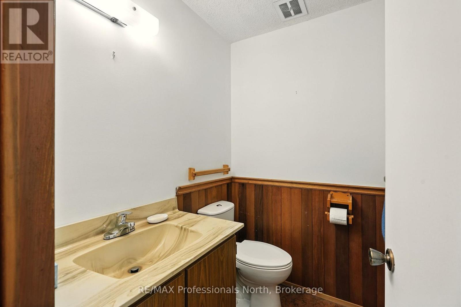 64 Woodland Drive, Bracebridge, Ontario  P1L 1M2 - Photo 31 - X12345981