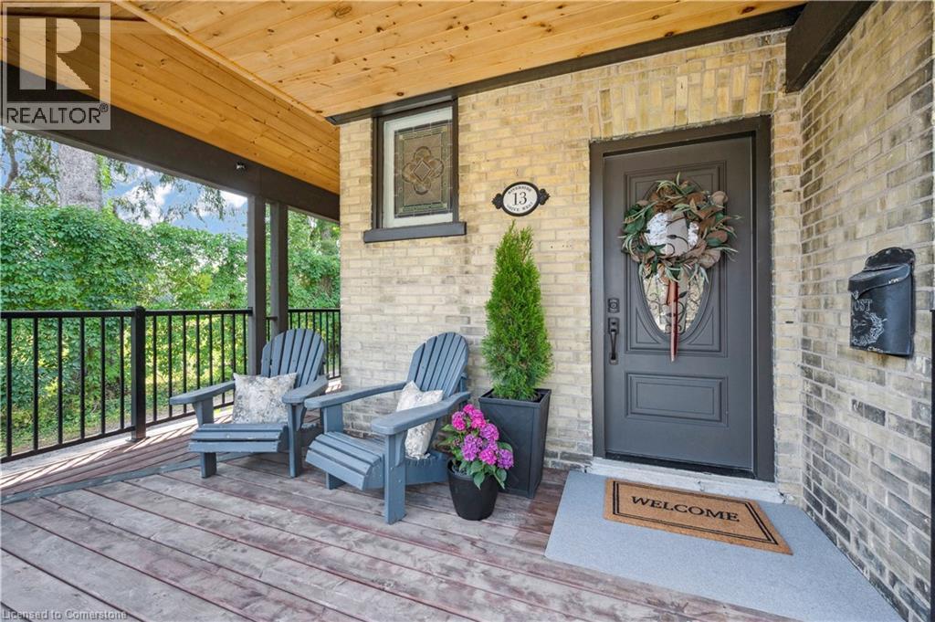 13 Riverside Drive W, Elmira, Ontario  N3B 1R2 - Photo 3 - 40760657