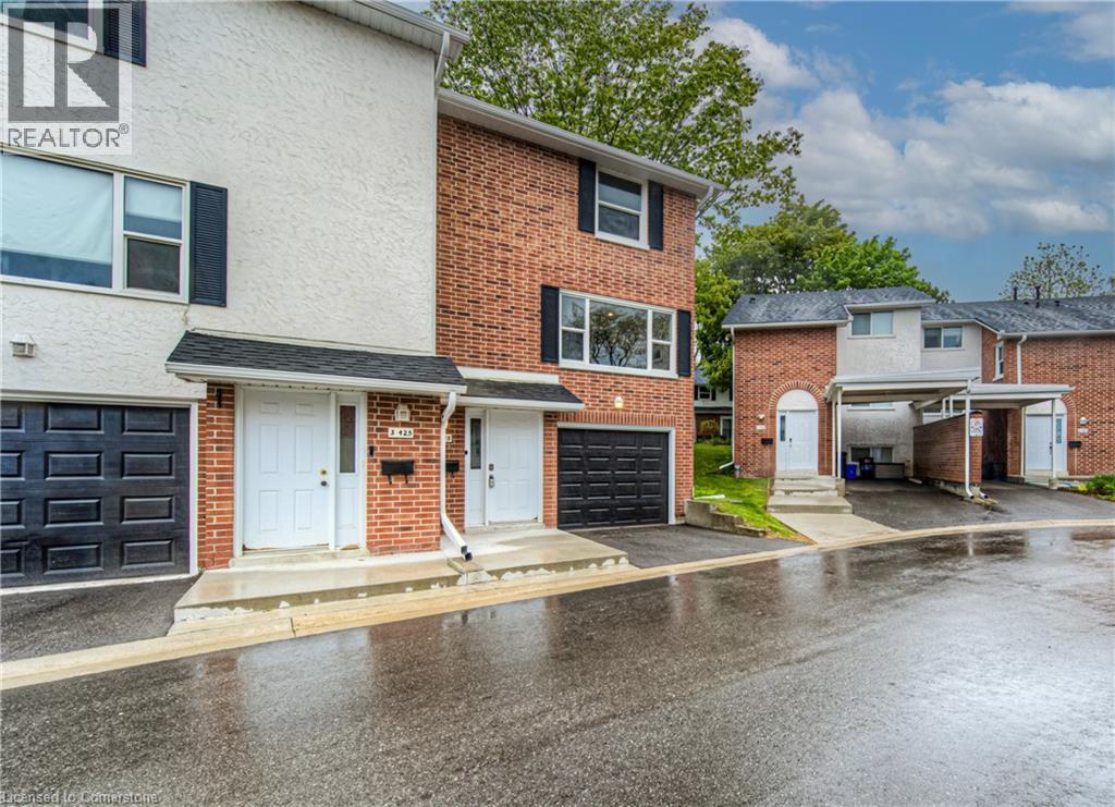 425 Keats Way Unit# 4, Waterloo, Ontario  N2L 5S7 - Photo 3 - 40760461