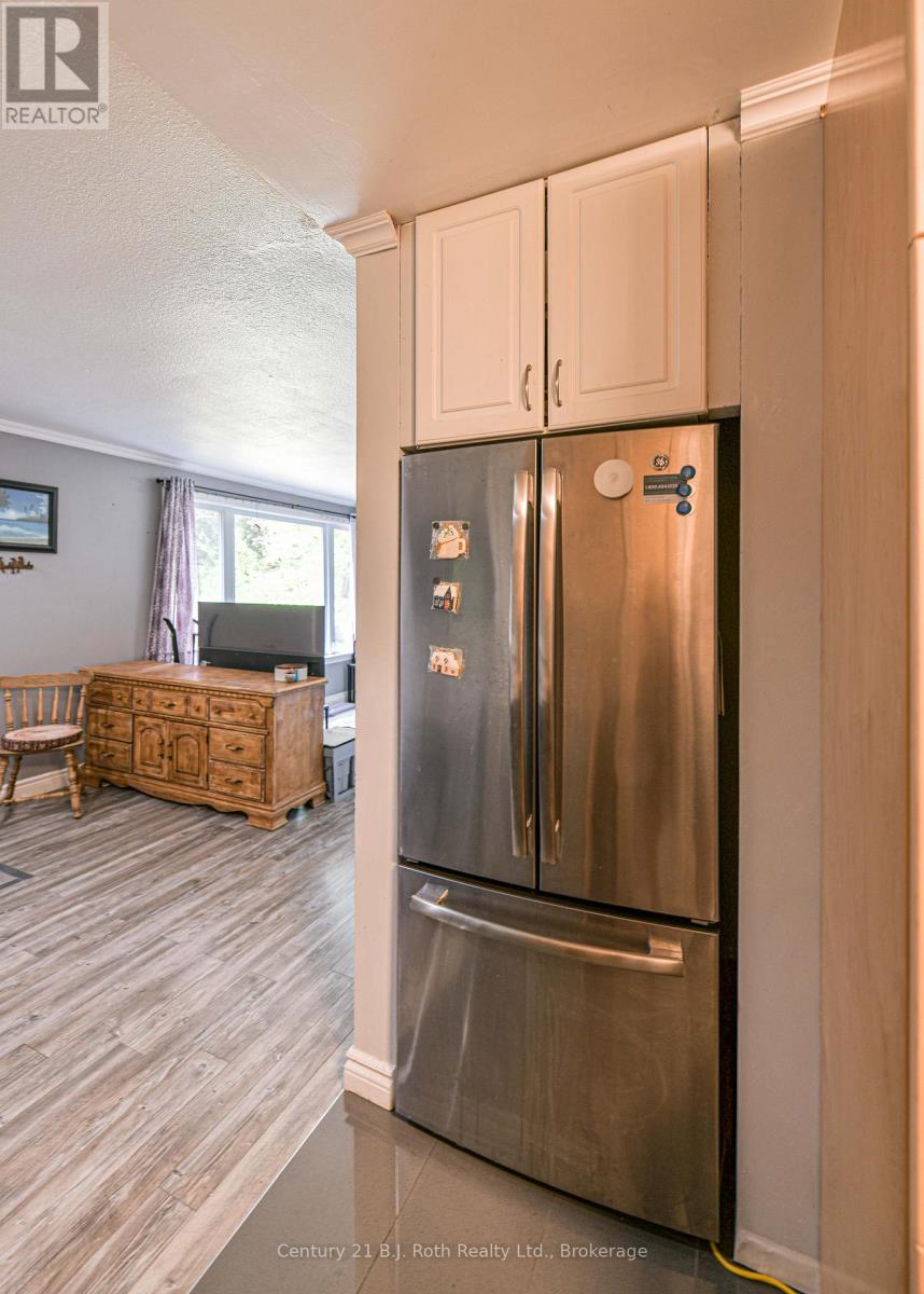 29 Quinn Avenue, Orillia, Ontario  L3V 3H6 - Photo 20 - S12346070