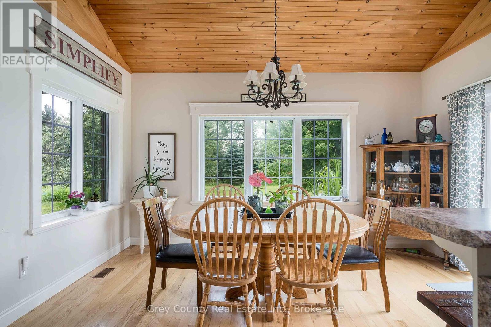 135260 9th Line, Grey Highlands, Ontario  N0C 1H0 - Photo 16 - X12346111