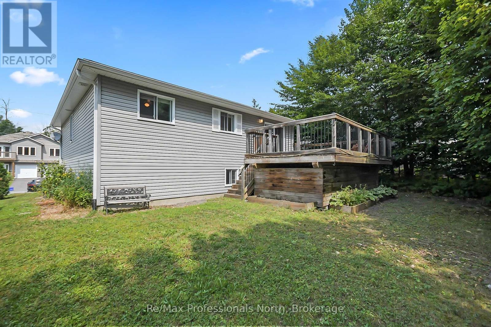 635 Wagner Street, Gravenhurst, Ontario  P1P 1E1 - Photo 27 - X12346223