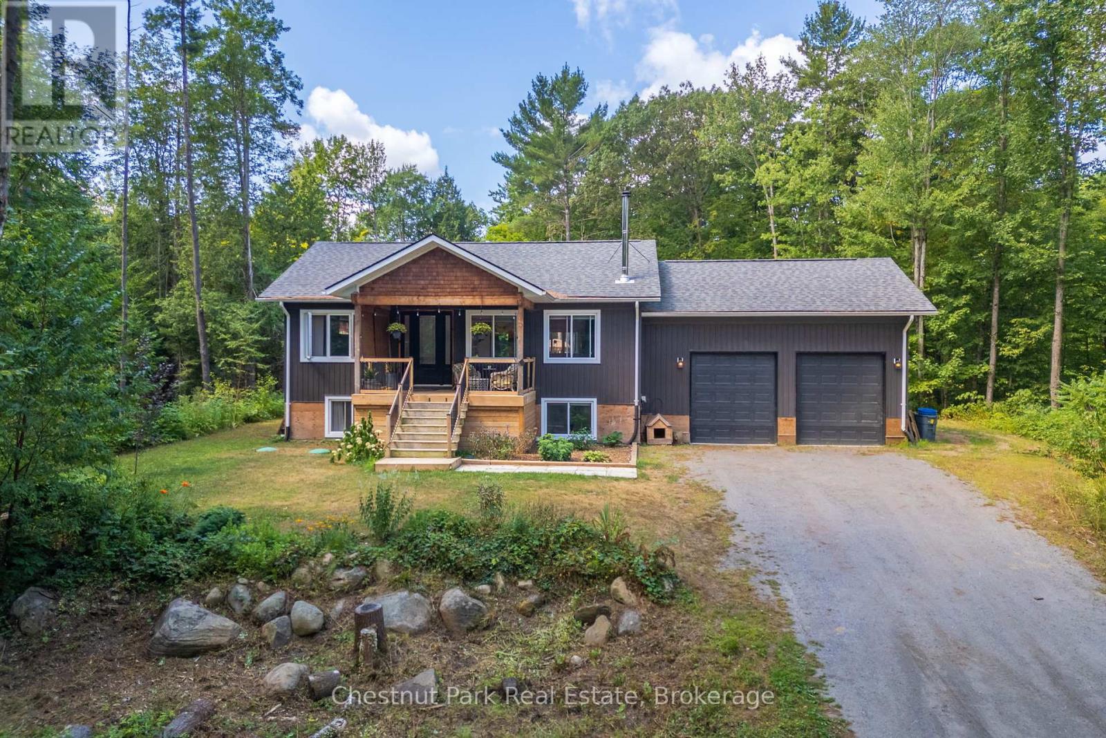 2698 OLD MUSKOKA ROAD, Huntsville, Ontario