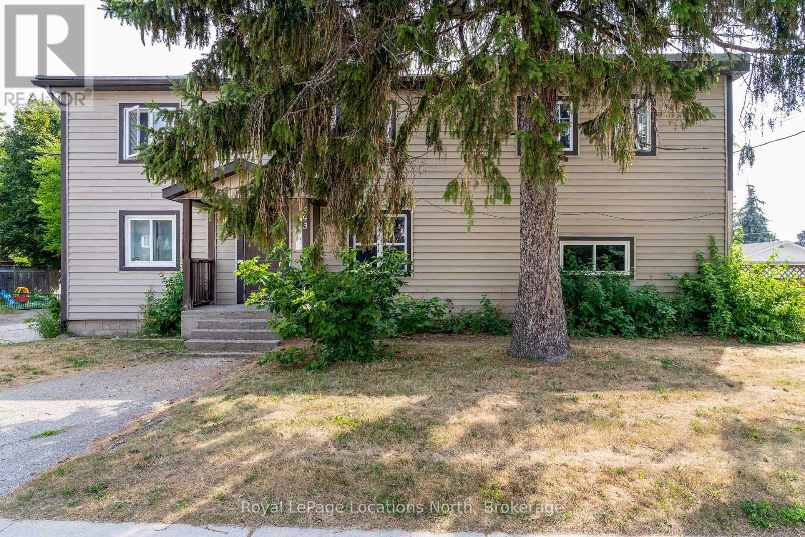 593 Hurontario Street, Collingwood, Ontario  L9Y 2N4 - Photo 2 - S12346449