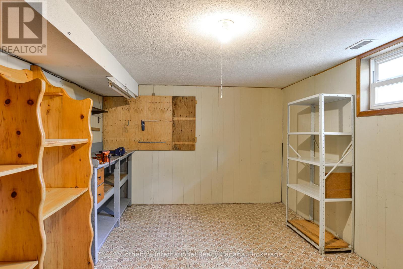 455 Fairview Drive, Gravenhurst, Ontario  P1P 1L2 - Photo 16 - X12346403