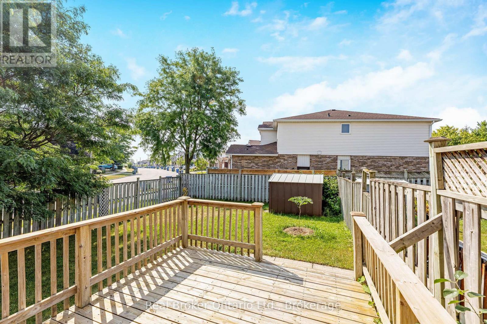 122 Silurian Drive, Guelph, Ontario  N1E 7G1 - Photo 27 - X12346544