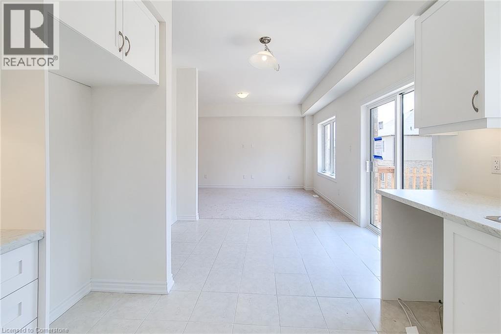 52 E George Brier Drive E Unit# Upper Level, Paris, Ontario  N3L 0L3 - Photo 15 - 40758913
