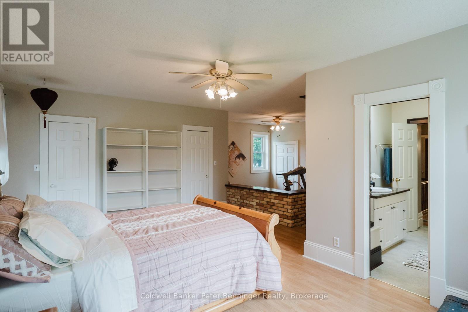 192 3 Avenue Sw, Arran-Elderslie, Ontario  N0G 1L0 - Photo 32 - X12347090