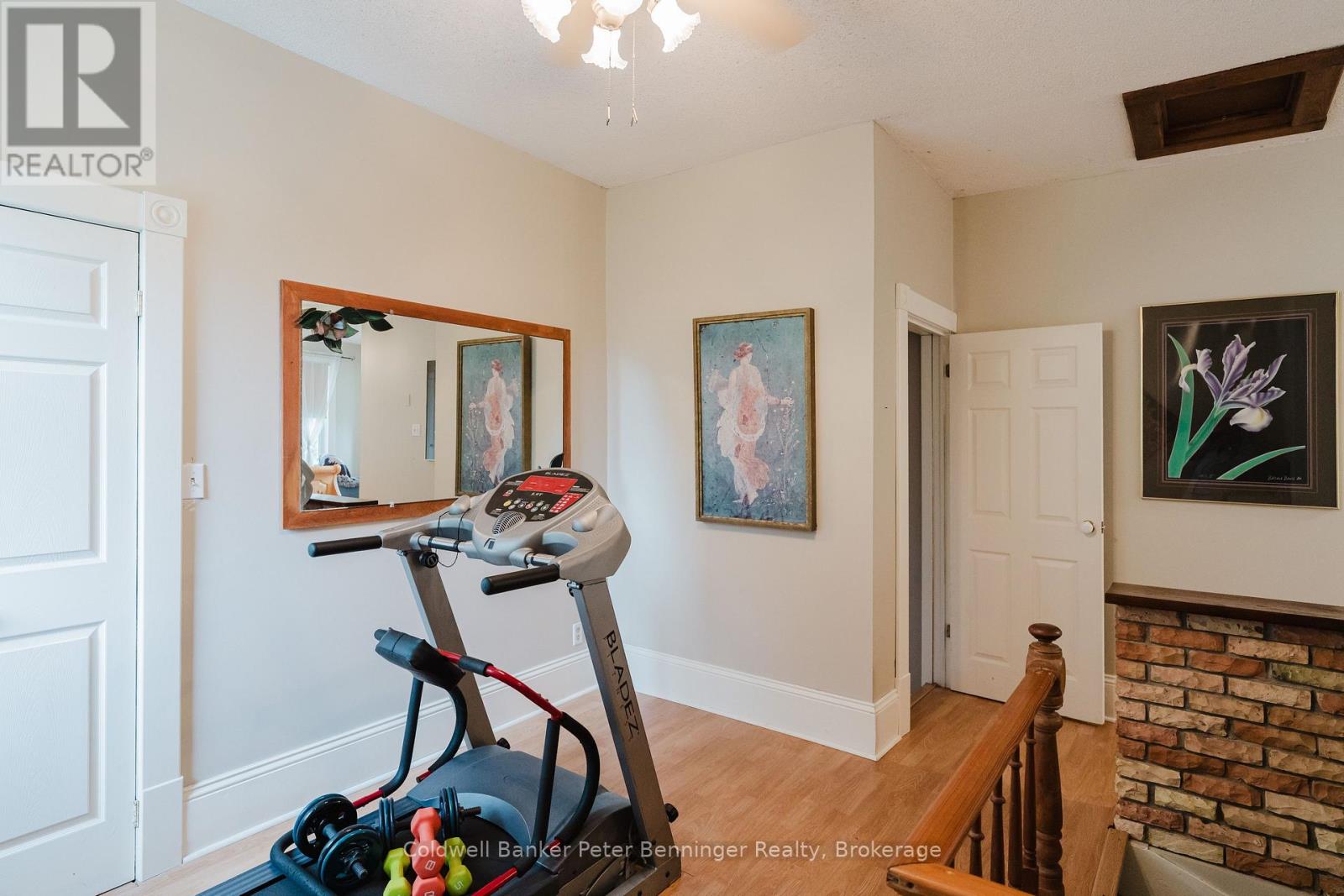 192 3 Avenue Sw, Arran-Elderslie, Ontario  N0G 1L0 - Photo 34 - X12347090