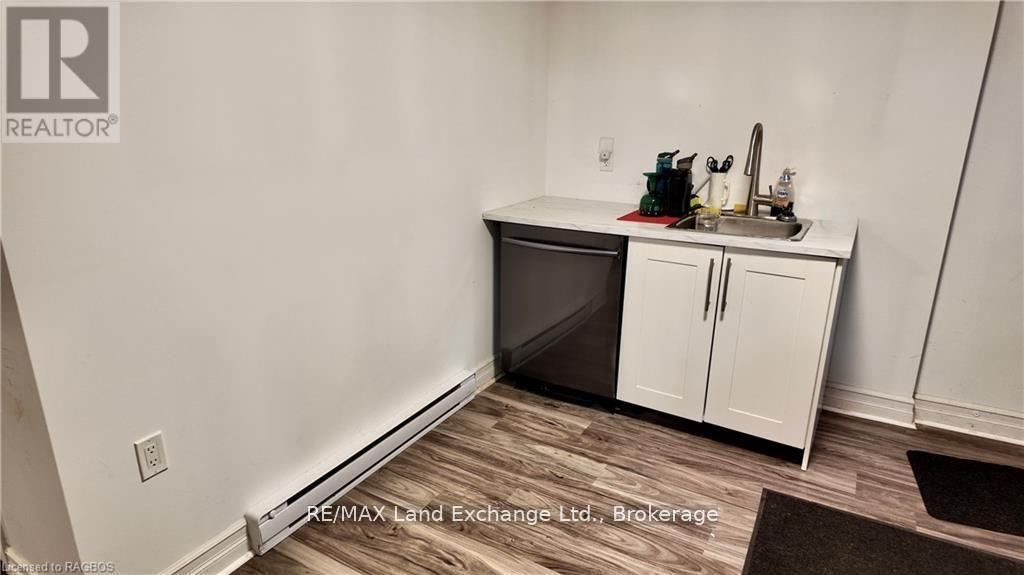 1097 Williamsburg Street, Kincardine, Ontario  N2Z 2G4 - Photo 22 - X12347631
