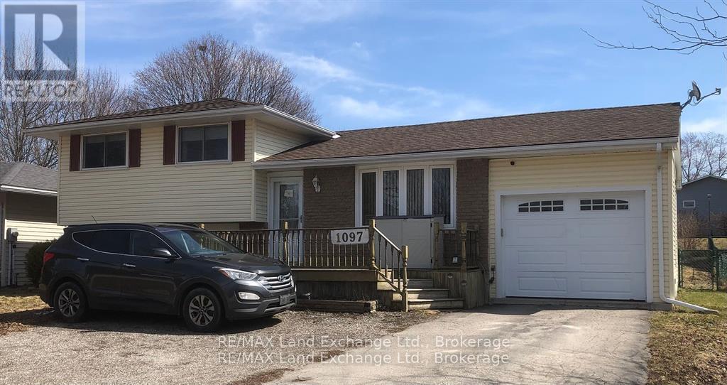 1097 Williamsburg Street, Kincardine, Ontario  N2Z 2G4 - Photo 30 - X12347631