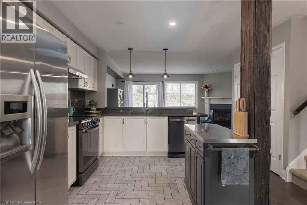 65 Fairwood Place W, Burlington, Ontario  L7T 1E4 - Photo 6 - 40760993