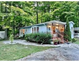 35 THE BOARDWALK, Wasaga Beach, Ontario
