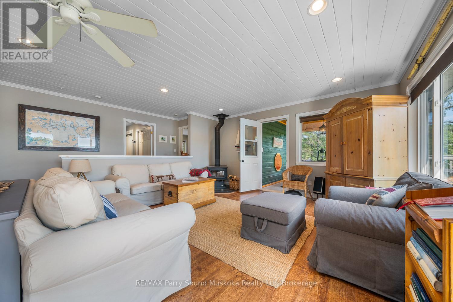 47 Island 65c Island, Carling, Ontario  P0G 1G0 - Photo 20 - X12348430